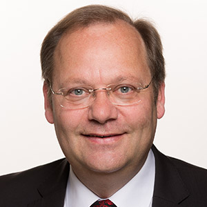 Dr. NIEMITZ Holger