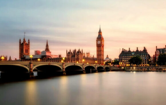 Webinaire “DBA for Executives in UK”